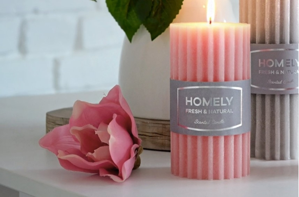 Świeca zapachowa Homely- 14 cm