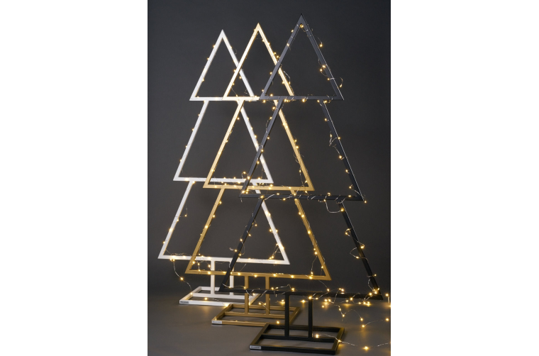 Stalowa choinka w stylu industrialnym