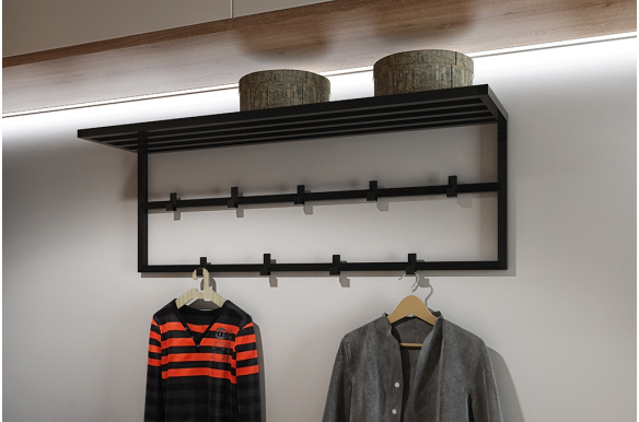 Industrialny wieszak ścienny Haral- z półką na czapki 80cm