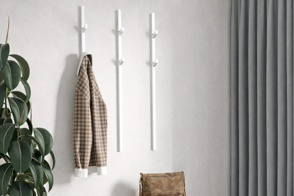 Pojedynczy metalowy wieszak  Abi na ubrania